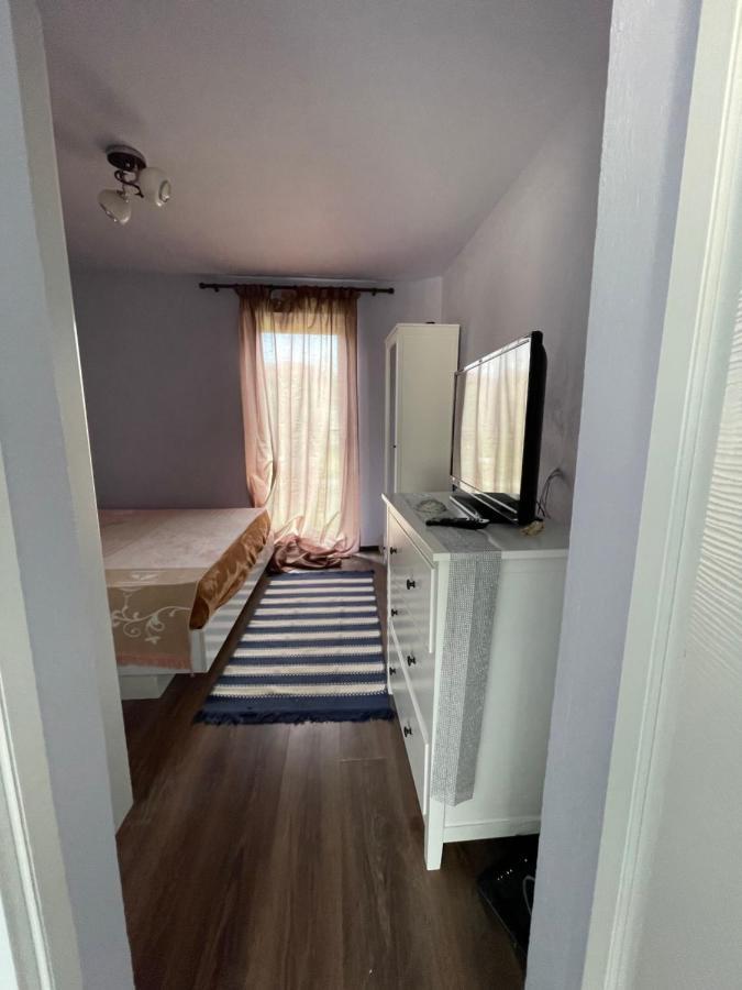 شقة Garsoniera La Casa تيميشورا المظهر الخارجي الصورة